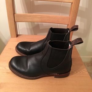 Red Wing leather Chelsea Boots 8.5 men